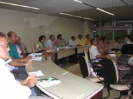 Reunião com os diretores na Sala dos Conselhos