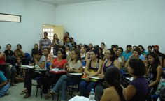 Sala lotada para defesa do TCC de José