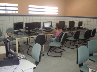 Laboratório de Informática do Campus do Sertão | nothing