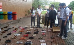 Alunos do Colégio Monteiro Lobato estiveram presentes no ato