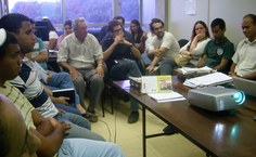 E tiram dúvidas sobre como se cadastrar para um financiamento