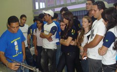 Experimentos foram apresentados de maneira didática