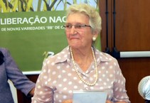 Geni Oiticica representou o marido, Jarbas Oiticica, homenageado in memorian