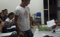 Apostilas visam melhorar desempenho de estudantes