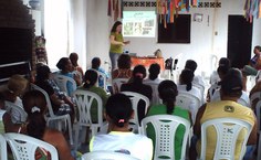 Cursos de capacitação para a comunidade