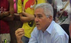 Reitor em exercício conversa com estudantes do Ceca