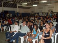 Estudantes, professores e comunidade interagiram durante o evento