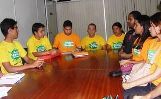 Coletivo Jovem entrega Carta de Responsabilidade a Gestores da Ufal