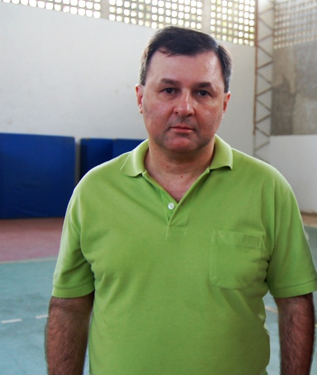 O professor Michel  Saad, do Ministério dos Esportes, veio avaliar o programa na Ufal