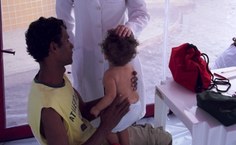 Crianças e adultos estão sendo acompanhados