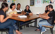 Reunião da Coordenadoria de Qualidade de Vida no Trabalho para discutir o problema