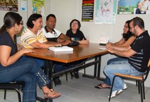 Reunião da Coordenadoria de Qualidade de Vida no Trabalho para discutir o problema