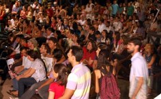 Público participou ativamente das apresentações