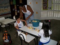 Crianças voltaram à escola e estão sendo vacinadas