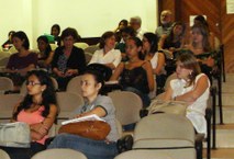 Vice-reitor, Eurico Lôbo, e o pró-reitor estudantil, Pedro Nelson, acompanharam a palestra junto com os estudantes de Nutrição