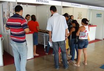 Comunidade visitou os estandes para conhecer o trabalho