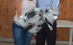 Vice-reitor Eurico Lôbo distribuiu os brindes