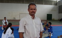 "É uma excelente maneira de aumentar a autoestima dos nossos alunos, que sentem dificuldade de socialização" diz Walter.