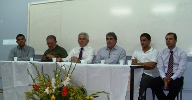 Professores e estudantes debatem o ensino da Física na semana do Congresso