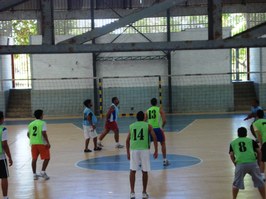 Jogos internos movimentam Campus Maceió