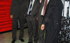 Exposição em homenagem aos militantes continua no hall da biblioteca