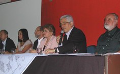 O vice-reitor Eurico Lôbo salientou a importância da internacionalização para a formação acadêmica