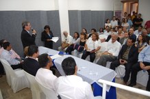 Inauguração contou com representantes políticos, acadêmicos e da comunidade