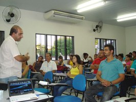 Alunos de Engenharia de Pesca discutem desenvolvimento regional