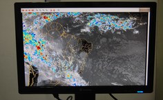 Sistema de Recepção de Imagens de Satélite