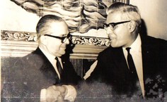 transmissao do cargo de reitor Aristoteles Calasans simoes para Evaldo de Oliveira Castro-12 de outubro de 1971