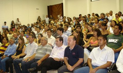 Formandos e familiares lotaram auditório do antigo Csau na última quarta-feira, 12