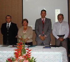 Diretor da Capes recebe homenagem nos 50 anos da Ufal