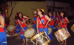 O grupo Maracatu Baque Alagoano homenageia esse ano o folguedo Nega da Costa. Foto: maracatubaquealagoano.blogspot.com