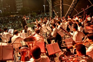 Orquestra de Câmara e Corufal encantam plateia no Concerto dos 50 anos