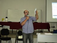 A segunda palestra foi proferida pelo profº Laércio Pereira, do CEV