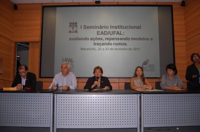 Mesa de abertura do I Seminário Institucional de EaD