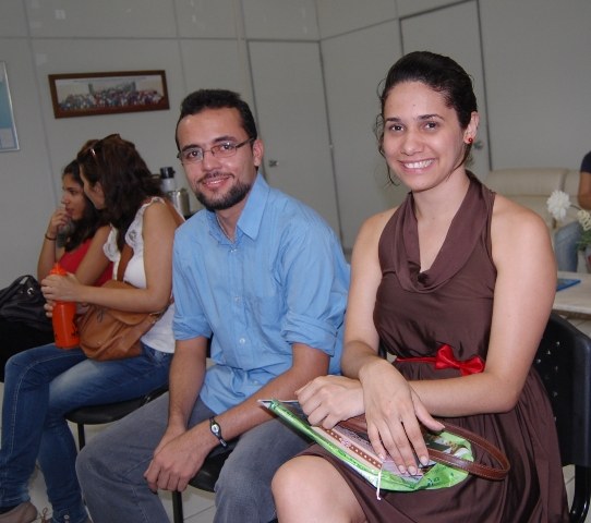 Camila Silva e James Ulisses estudaram um semestre em Lisboa
