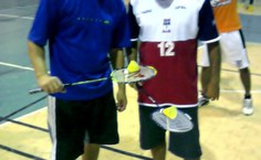 Alexandre Adelino e o professor Eriberto Moura ministrarão as aulas de raquete