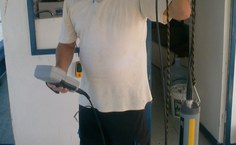 Paulo Petter, lotado no Igdema, preparando uma das sondas utilizadas na pesquisa