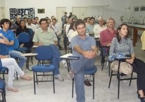 Estudantes e professores participaram da comemoração