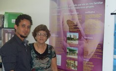 Vinícius Rodrigues, aluno enfermagem e Maria Cristina, coordenadora. Os dois são integrantes do Cuidação