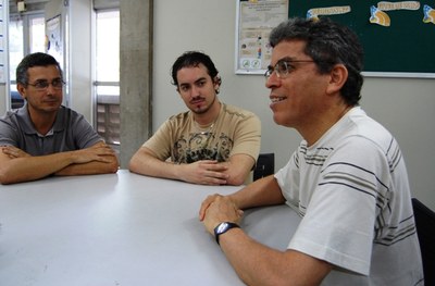 Professores Valder, Vinicius e Marcelo Lyra