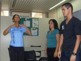 Ginástica Laboral é usada para melhorar qualidade de vida dos servidores