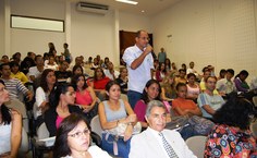 Comunidade universitária debateu o tema