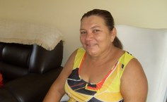 Cida, a cuidadora da casa