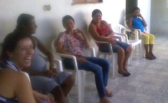 Nas intervenções, bate-papos e jogos ensinam as mães a lidar com a gestação