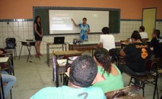 Seminários e exposições realizados com estudantes dos níveis fundamental e médio