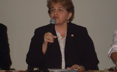 Reitora Ana Dayse abordou a nova realidade da Ufal para os empossados