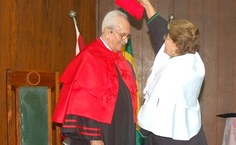 Dirceu Lindoso foi o último homenageado com o título em abril deste ano