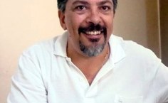 Marcos Vermelho, pesquisador do Instituto de Física, comemora a aprovação dos recursos